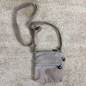 Kipling Tan Nylon Small Crossbody Bag EUC Zip Top Adjustable Straps
